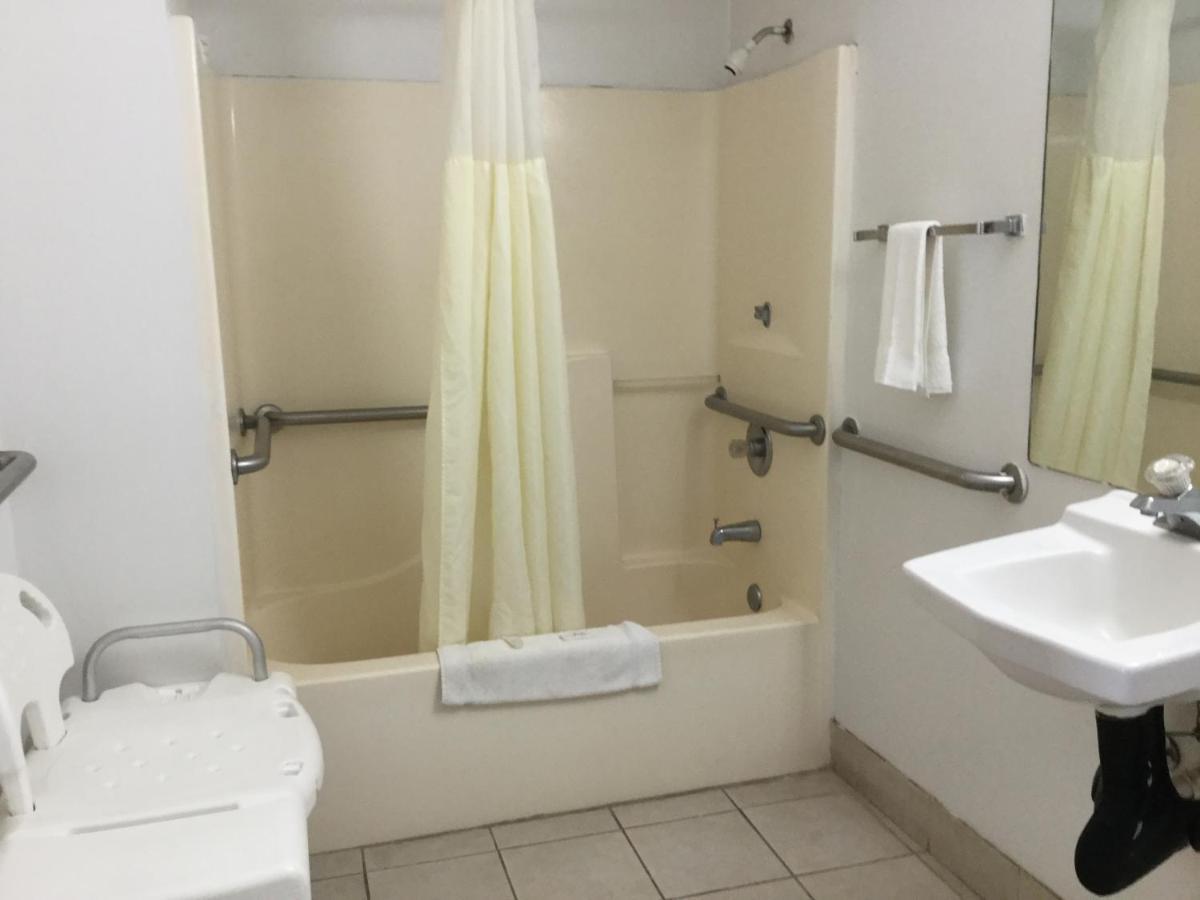 Metter American Inn المظهر الخارجي الصورة